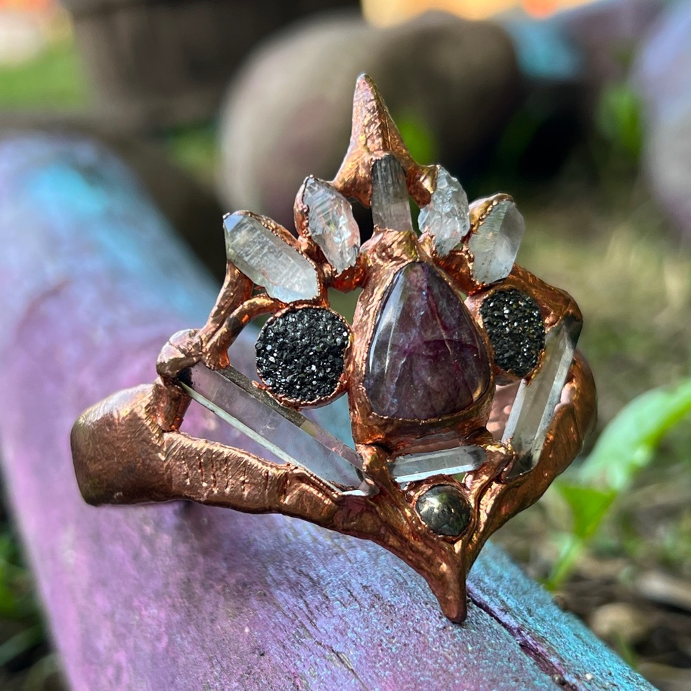 Handmade Copper Natural Gemstone Healing Bracelet with Labradorite etc. - Picture 3 of 7